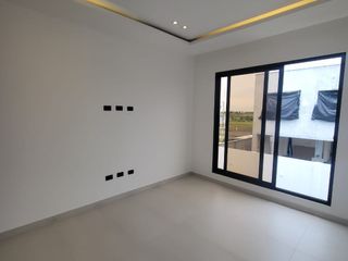 Foto 8 de En venta lujosa y moderna casa en proyecto en Isla Celeste etapa Babor, Samborondon