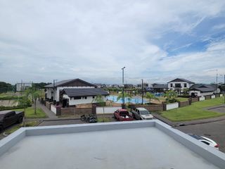 Foto 16 de En venta lujosa y moderna casa en proyecto en Isla Celeste etapa Babor, Samborondon