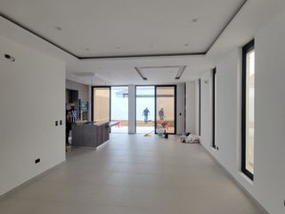 Foto 57 de En venta lujosa y moderna casa en proyecto en Isla Celeste etapa Babor, Samborondon