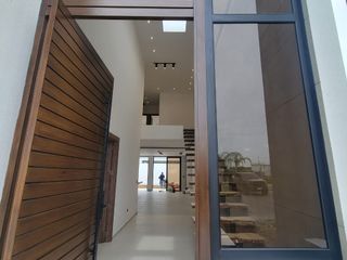 Foto 59 de En venta lujosa y moderna casa en proyecto en Isla Celeste etapa Babor, Samborondon