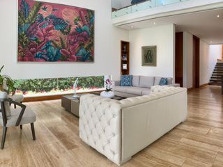 Foto 4 de VENDO HERMOSA CASA EN URB PRIVADA CUMBAYA (Sector La Viña)