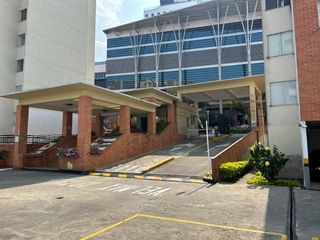 Foto 2 de VENDO APARTAMENTO EN TORRES DE MONTERREY EN CACIQUE