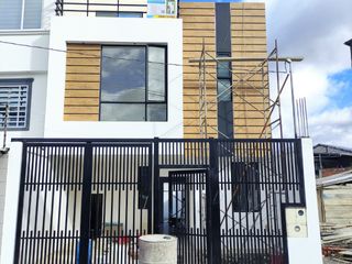 Foto 2 de Casa de venta por estrenar en Turunuma