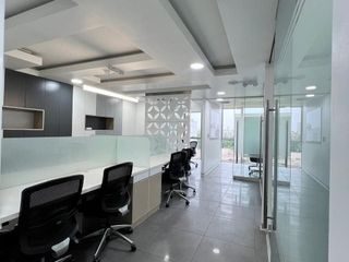 Foto 12 de Alquilo Oficina Boutique En San Borja - Av. Galvez Barrenechea 92M2