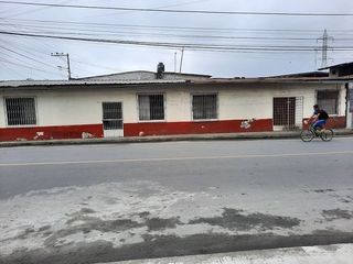 Foto 1 de SE VENDE CASA DE OPORTUNIDAD DE 1 PLANTA 217,50 M2. DE CONSTRUCCIÓN - LA CONCORDIA – SANTO DOMINGO - ECUADOR