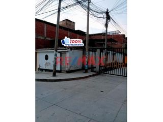Foto 1 de Casa En Esquina De 100M2 En Villa El Salvador Excelente Ubicacion!!