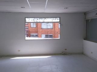 Foto 10 de Excelente oficinas para arriendo en Santa Barbara