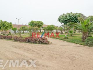 Foto 3 de Vendo Casa En Esquina A Media Cuadra Del Parque Puente Piedra 95M2