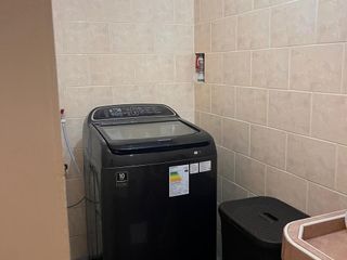 Foto 15 de Alquiler Local Comercial + Departamentos en Edificio de 4 Pisos Yerbateros