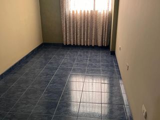 Foto 13 de Alquiler Local Comercial + Departamentos en Edificio de 4 Pisos Yerbateros