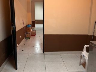 Foto 16 de Alquiler Local Comercial + Departamentos en Edificio de 4 Pisos Yerbateros