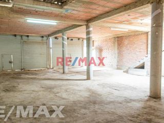 Foto 5 de Casa De 180M2 Techo Alto, Asoc. Miraflores - Puente Piedra