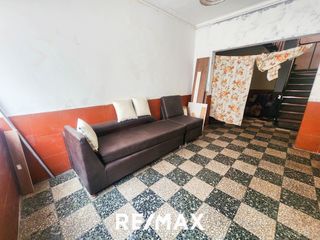 Foto 9 de VENTA DE CASA DE 2 PISOS EN COMAS