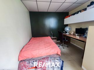Foto 10 de VENTA DE CASA DE 2 PISOS EN COMAS