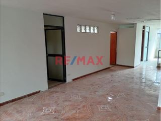 Foto 10 de Alquiler De Local Comercial En La Avenida Ancon Distrito Puente Piedra
