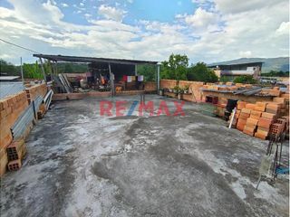 Foto 4 de ¡Oportunidad Única En Urbanización Los Jardines - Moyobamba! 🏡 Casa Con Proyección Para 3 Pisos 🌳