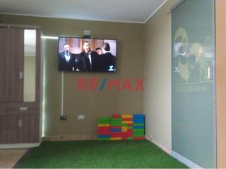 Foto 3 de Venta De Hostal De 5 Pisos + Azotea En San Juan De Lurigancho