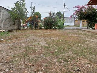 Foto 6 de SE VENDE CASA DE DOS PLANTAS + VILLA,  LA UNIÓN – QUININDÉ – ESMERALDAS – ECUADOR