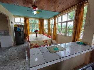 Foto 11 de SE VENDE CASA DE DOS PLANTAS + VILLA,  LA UNIÓN – QUININDÉ – ESMERALDAS – ECUADOR