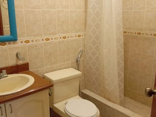 Foto 13 de EN VENTA DEPARTAMENTO  LOMAS DE URDESA 2DO PISO CON PATIO PRIVATIVO.