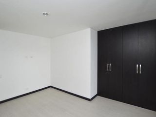 Foto 7 de Apartamento en Cedritos – Espacioso, Elegante y con Excelente Ubicación