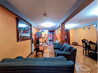 Foto 3 de Se Vende Casa De 3 Pisos En Urb. El Mercurio En Pte Piedra