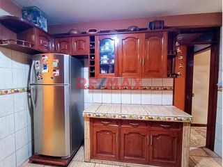 Foto 6 de Se Vende Casa De 3 Pisos En Urb. El Mercurio En Pte Piedra