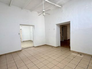 Foto 10 de Alquilo Hermoso Local Comercial Centro Histórico (ALORA)