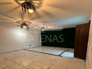 Foto 5 de LOCAL COMERCIAL EN RENTA, PARQUE SANTA ANITA - CLINICA PAUCARBAMBA