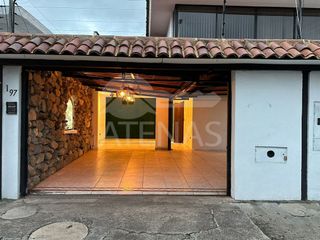 Foto 2 de LOCAL COMERCIAL EN RENTA, PARQUE SANTA ANITA - CLINICA PAUCARBAMBA
