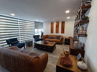 Foto 6 de Venta de Penthouse Totalmente Remodelado – Sector República del Salvador
