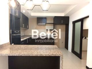 Foto 3 de Arriendo Departamento de Lujo 2 Habitacioes Primero de Mayo