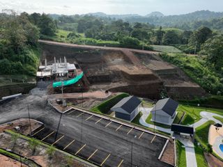 Foto 23 de Terreno en urbanización cerca de Quito