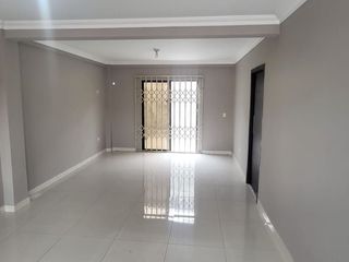 Foto 3 de Arriendo Samanes 7 cerc de colegio y avenida Francisco de Orellana