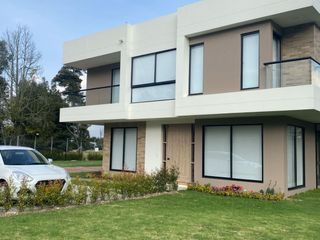 Foto 1 de Chia arriendo hermosa casa campestre para estrenar