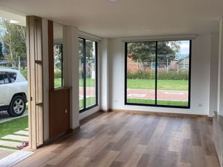 Foto 3 de Chia arriendo hermosa casa campestre para estrenar