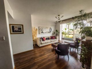Foto 2 de Exclusivo departamento en San Isidro.