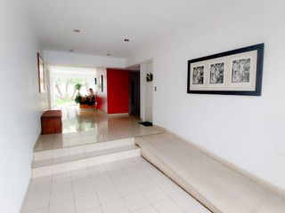 Foto 8 de Exclusivo departamento en San Isidro.