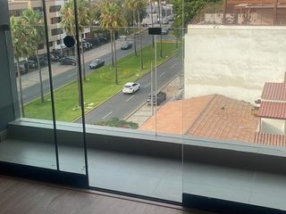 Foto 1 de Hermoso departamento en Santiago de Surco.