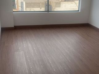 Foto 4 de Exclusivo departamento en Surco.