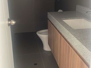 Foto 5 de Exclusivo departamento en Surco.