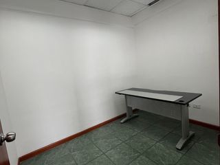 Foto 4 de Amplio local comercial en renta