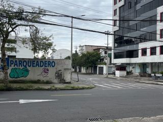 Foto 15 de Amplio local comercial en renta
