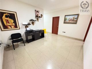 Foto 13 de hermosa casa en venta, en la zona de mayor desarrollo de la ciudad (via a la costa)