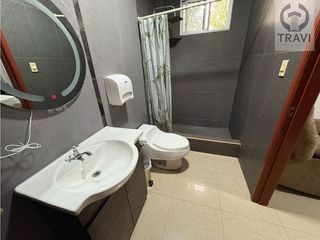 Foto 20 de hermosa casa en venta, en la zona de mayor desarrollo de la ciudad (via a la costa)