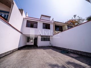 Foto 2 de Vendo casa en Urb. El Pinar, Los Olivos