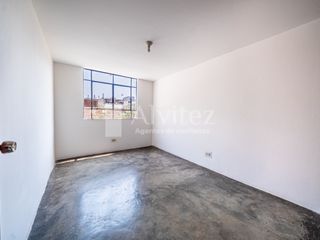 Foto 17 de Vendo casa en Urb. El Pinar, Los Olivos