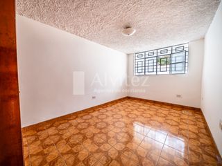 Foto 9 de Vendo casa en Urb. El Pinar, Los Olivos