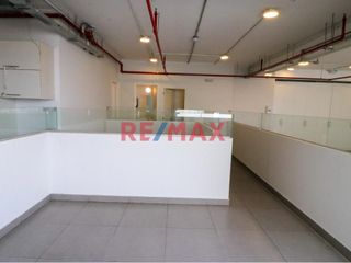 Foto 3 de Se Vende Oficina Súper Céntrica - Sta Catalina