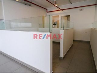 Foto 9 de Se Vende Oficina Súper Céntrica - Sta Catalina